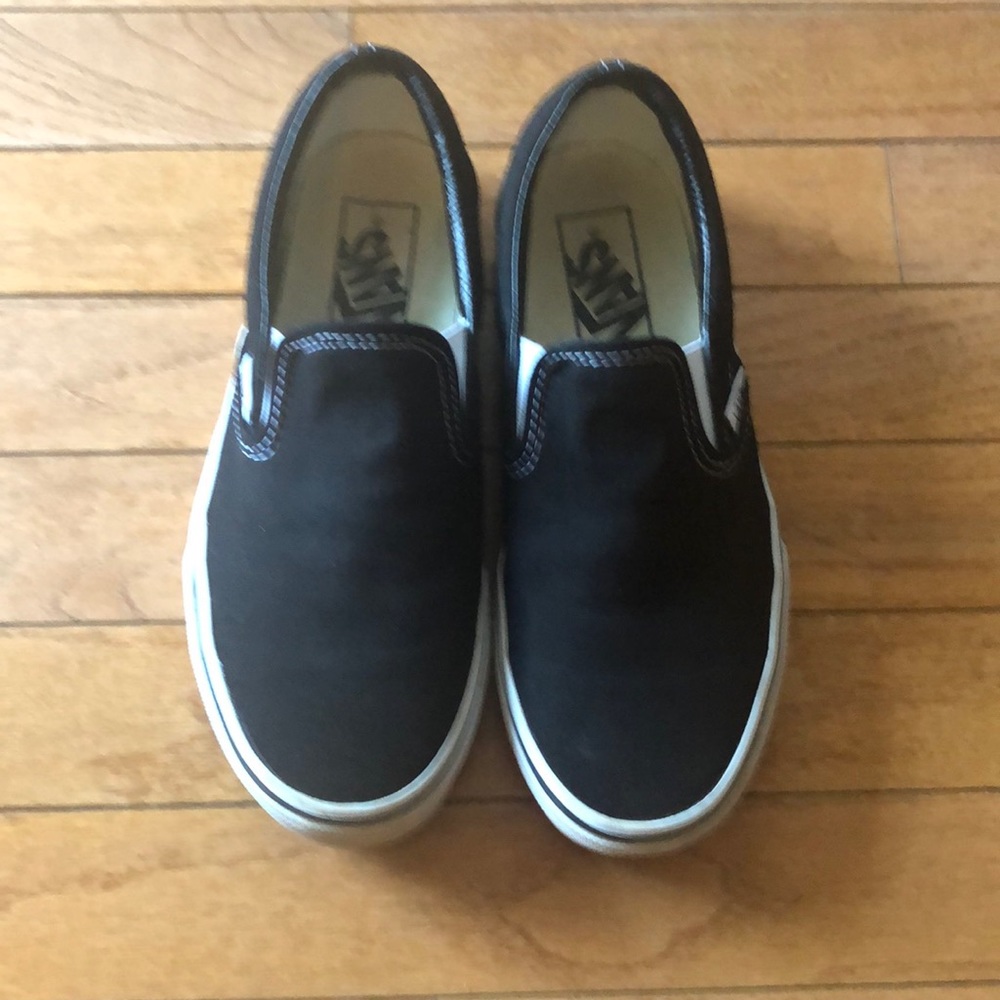 Vans slip on skate shoe Black size 4